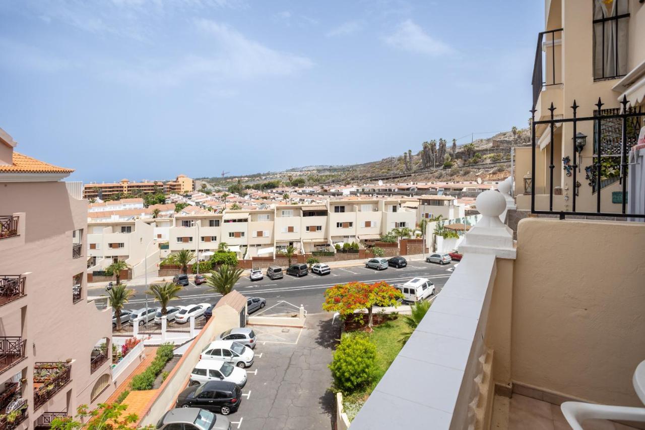 Castle Harbour Phoebe'S Flat Los Cristianos By Lovetenerife Exteriör bild