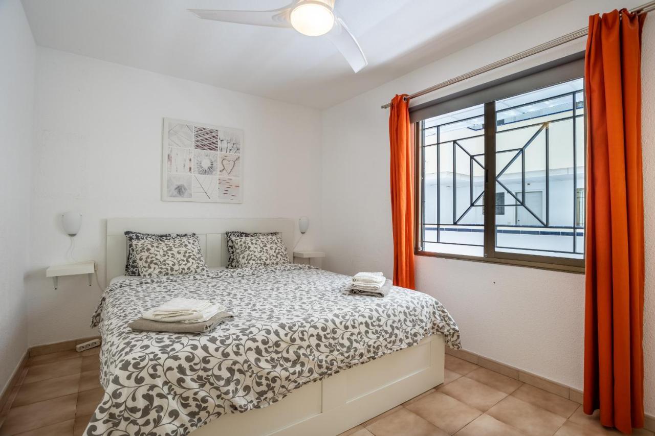 Castle Harbour Phoebe'S Flat Los Cristianos By Lovetenerife Exteriör bild
